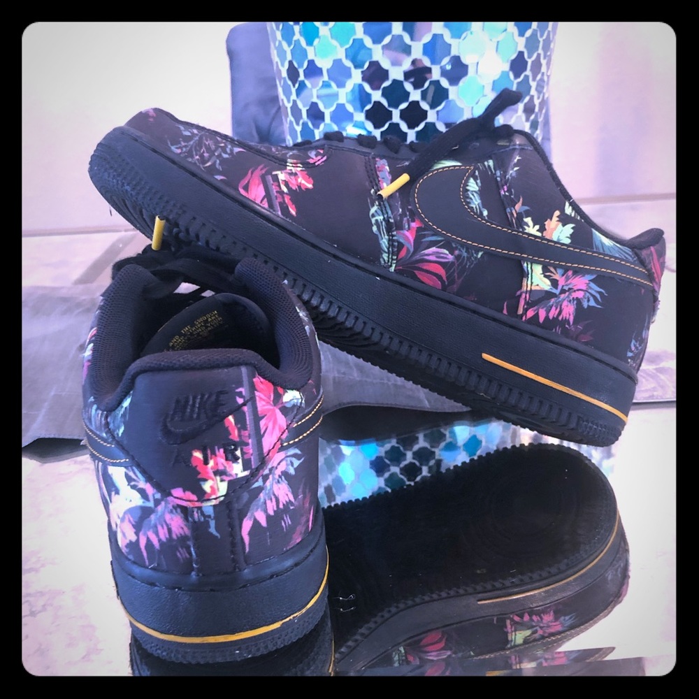 Nike Air Force One’s Lows